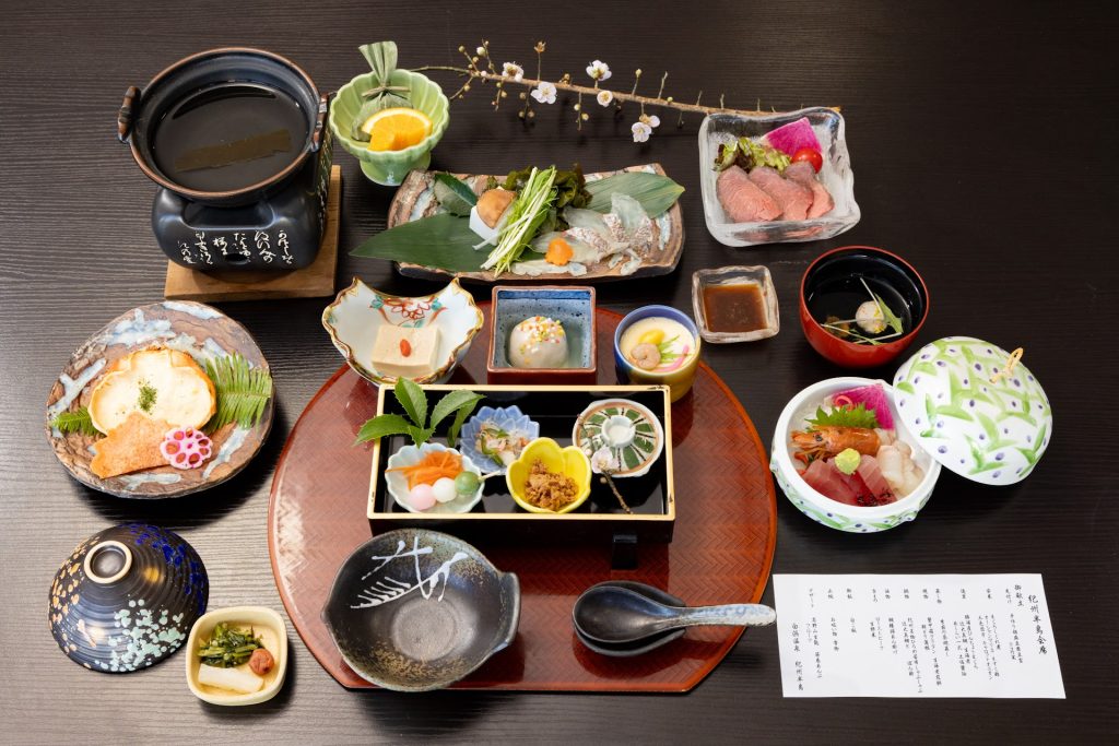 夕食